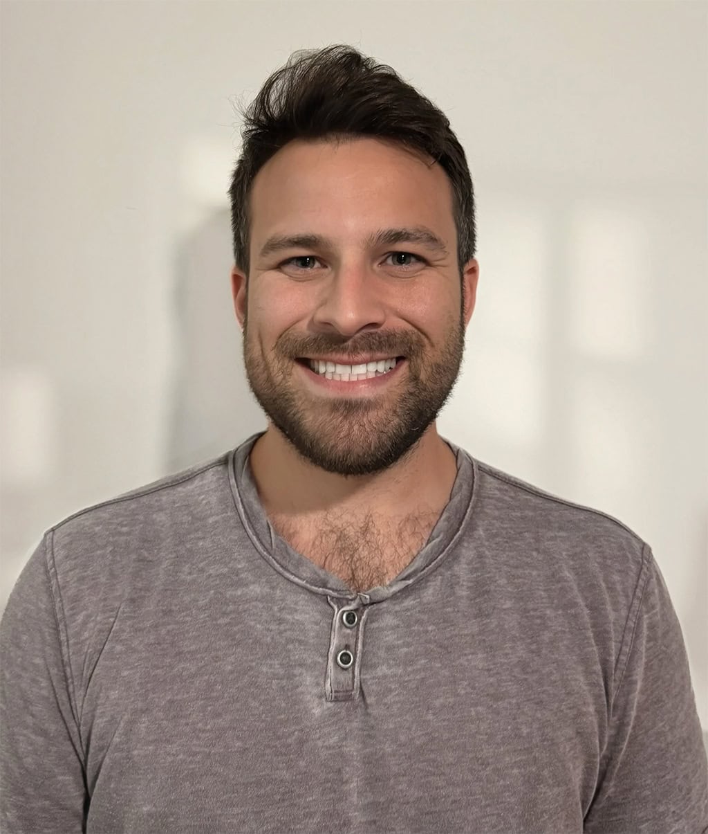 Eric Rubenstein headshots